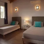 Вилла Dona Lisa Proche Des Plages!